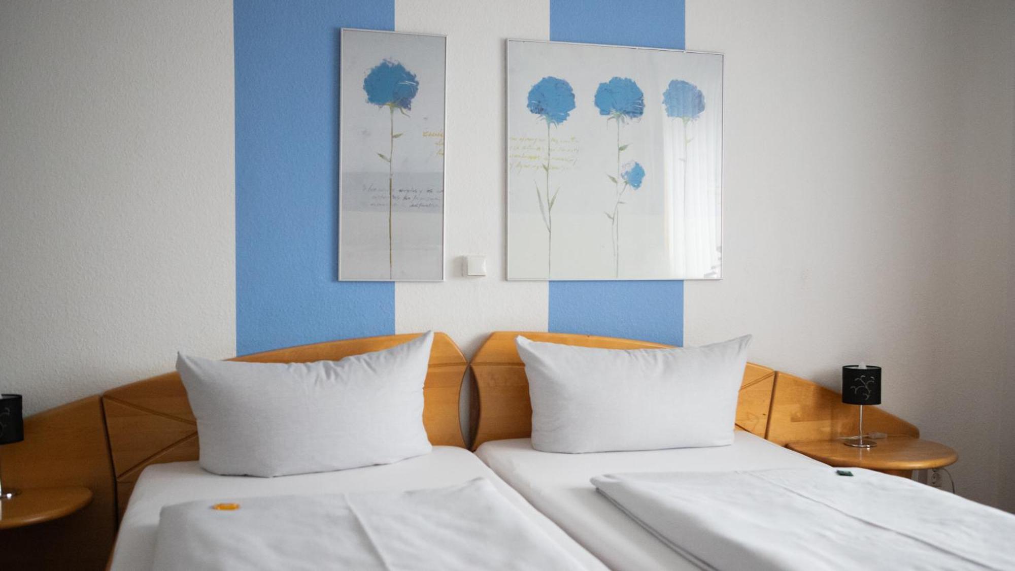 Garni Hotel Hof Zum אהאוס מראה חיצוני תמונה